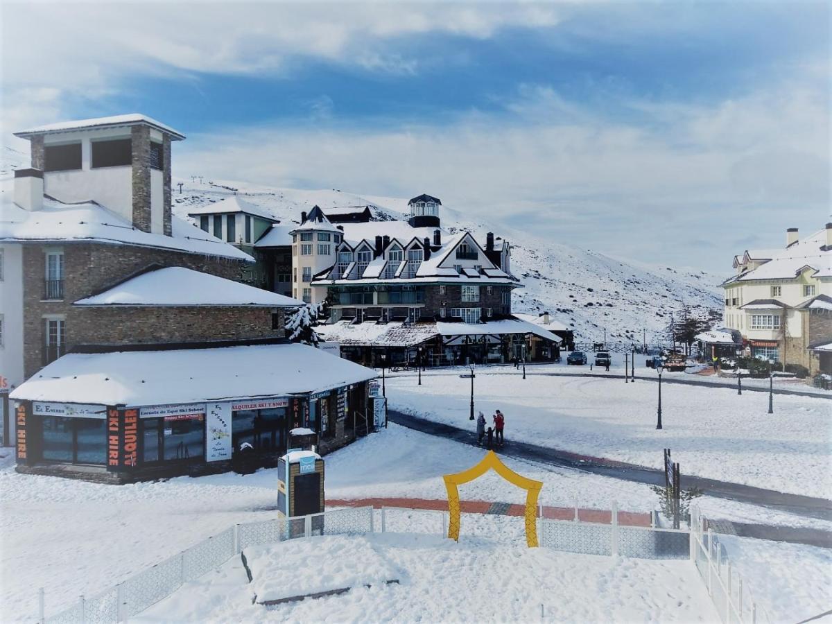 Ski Plaza Sierra Nevada & Zona Baja 外观 照片