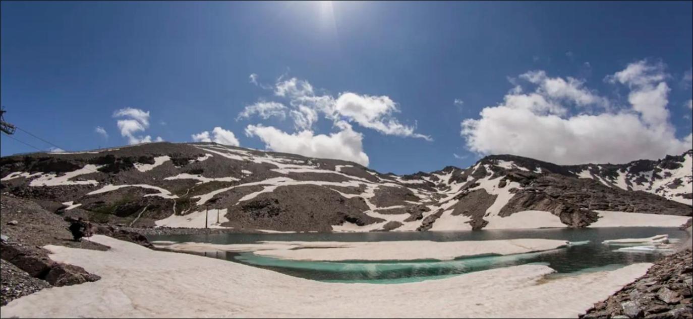 Ski Plaza Sierra Nevada & Zona Baja 外观 照片